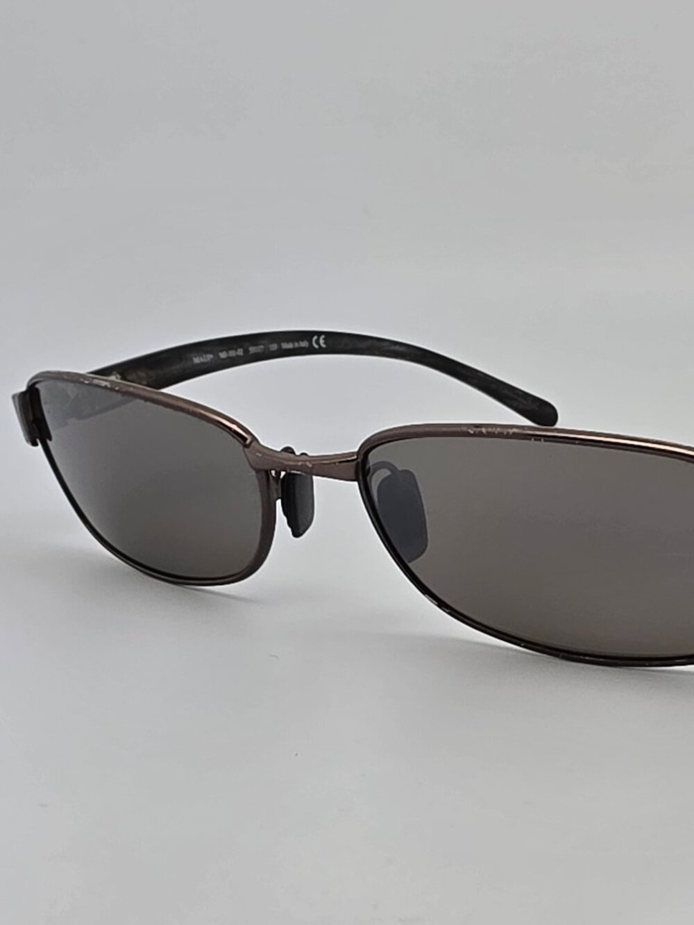 Maui Jim MJ-101-02 Kala Black Frame Polarized Neutral Grey Glass Lens Sunglasses